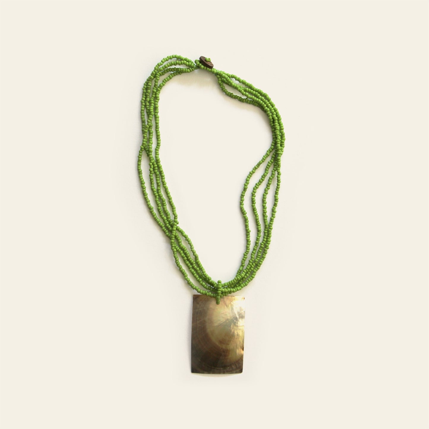 Rectangular mother-of-pearl pendant necklace with bright green seed beads – Nayabijou.