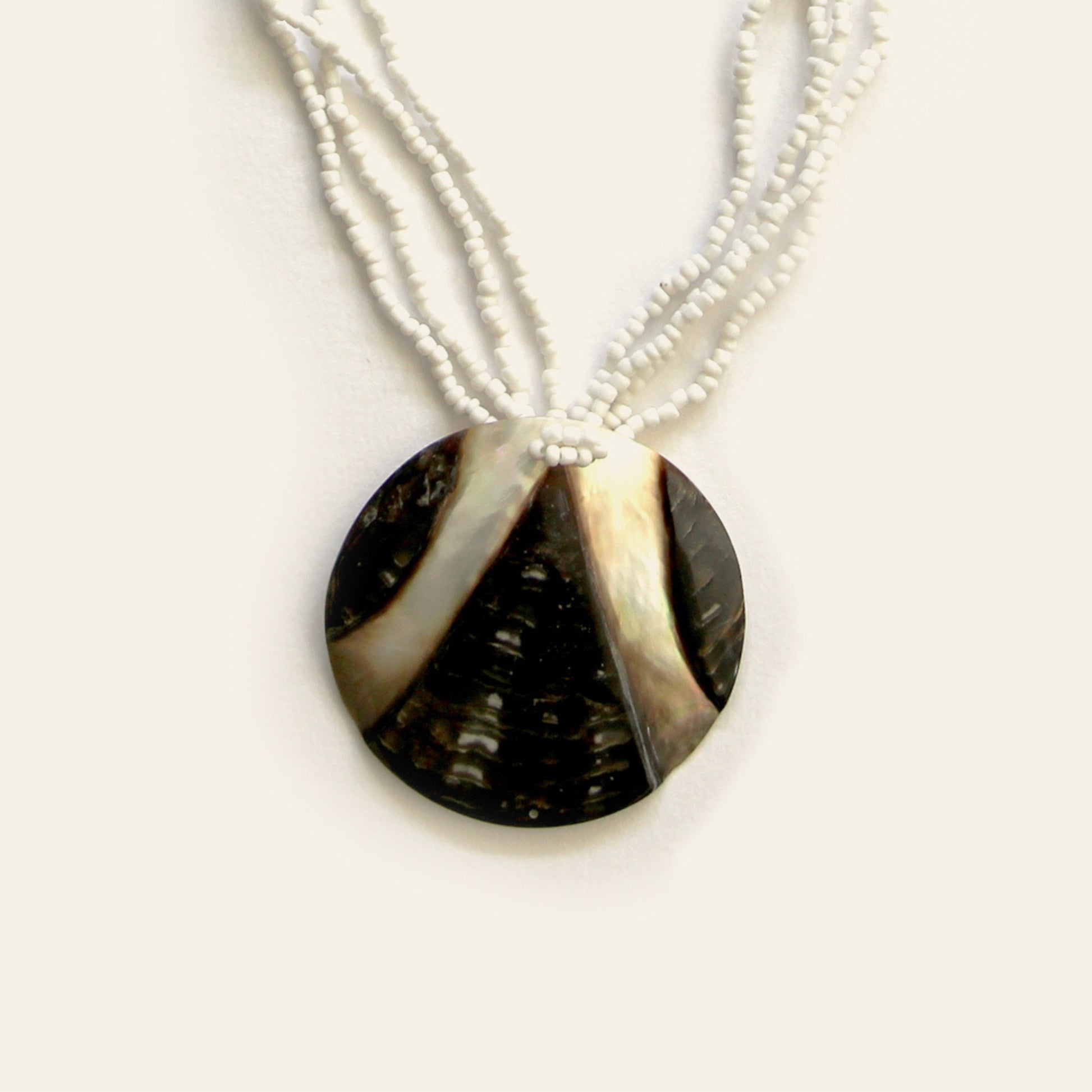 Handmade shell necklace with ivory inlay and white seed bead strands – Nayabijou.