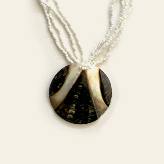 Handmade shell necklace with ivory inlay and white seed bead strands – Nayabijou.