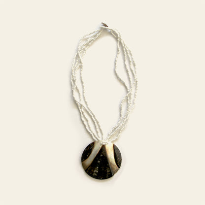 Handmade shell necklace with ivory inlay and white seed bead strands – Nayabijou.